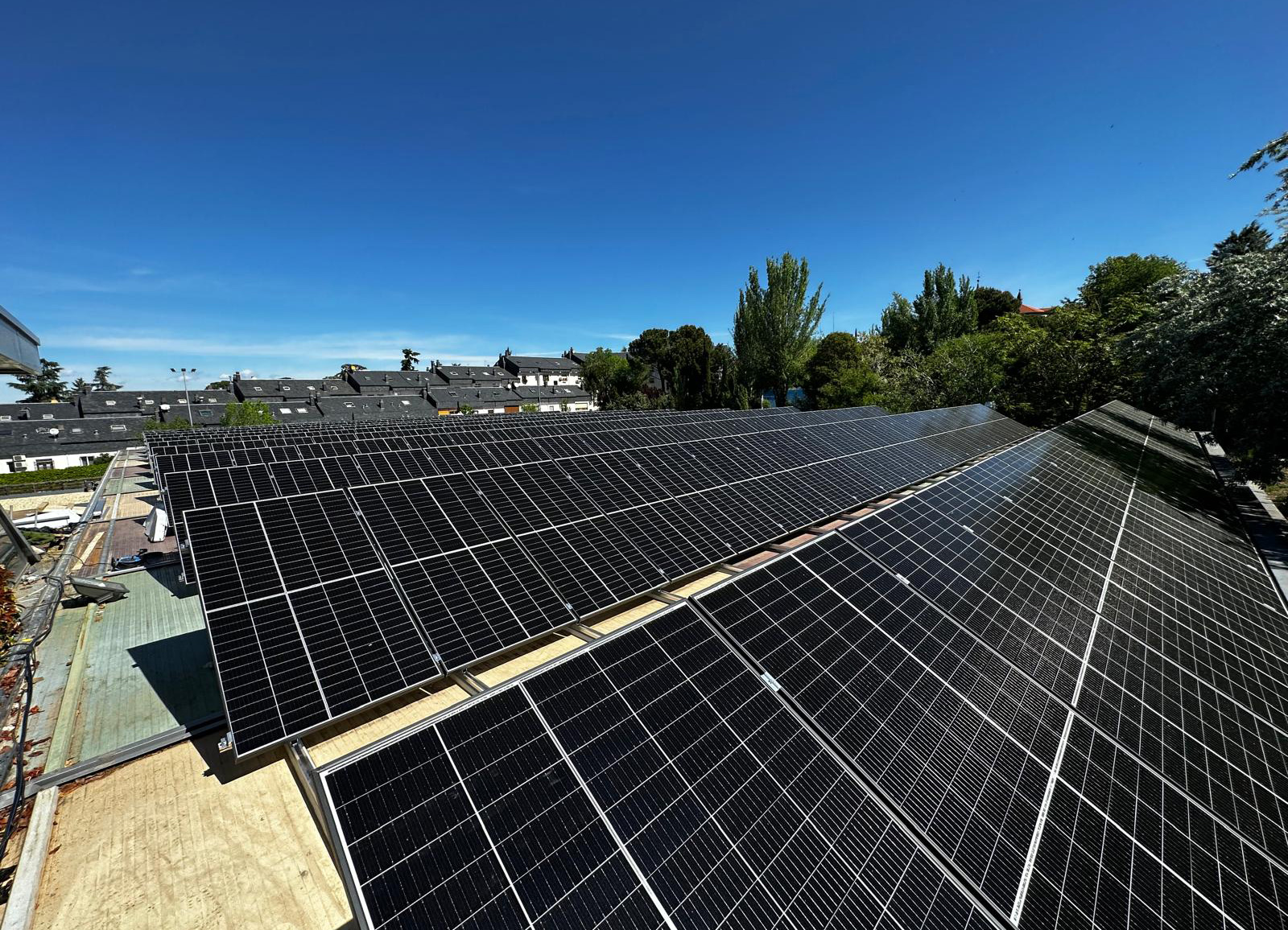 Smartfit_Villaviciosa_Paneles_Solares_5
